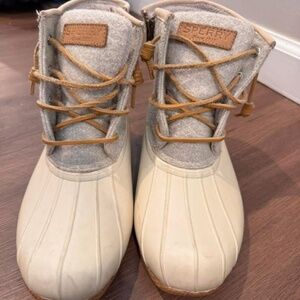 Sperry duck boots